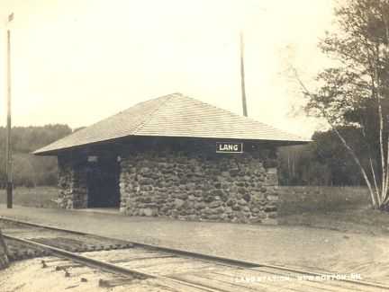 Lang Station